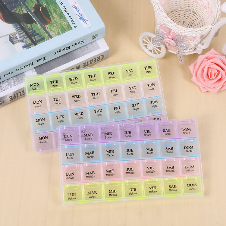 Jewelry transparent plastic box multi-cell cell storage box loose bead accessories box 28 cells details Picture